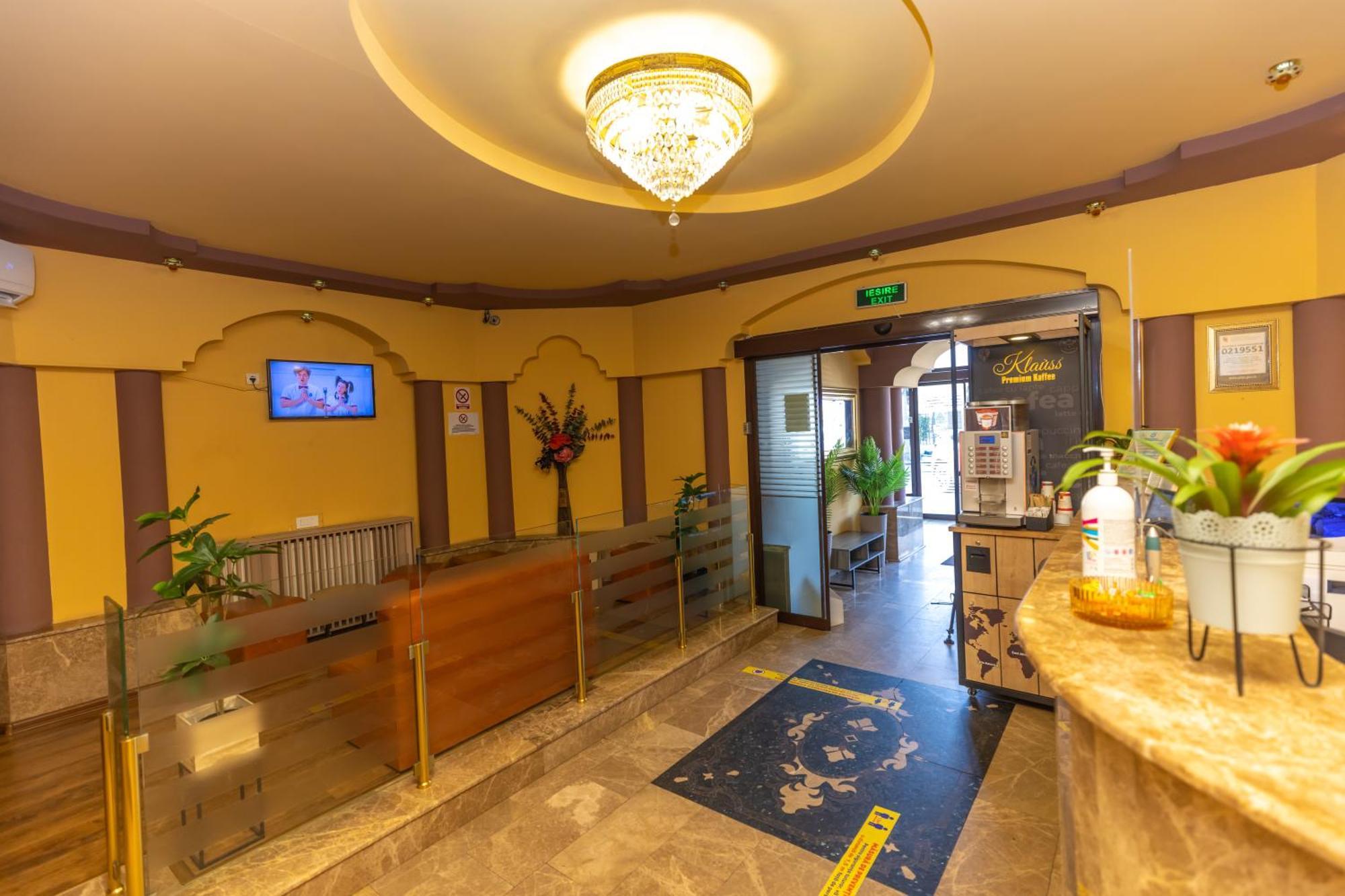 Hotel Sir Gara De Nord Бухарест Экстерьер фото